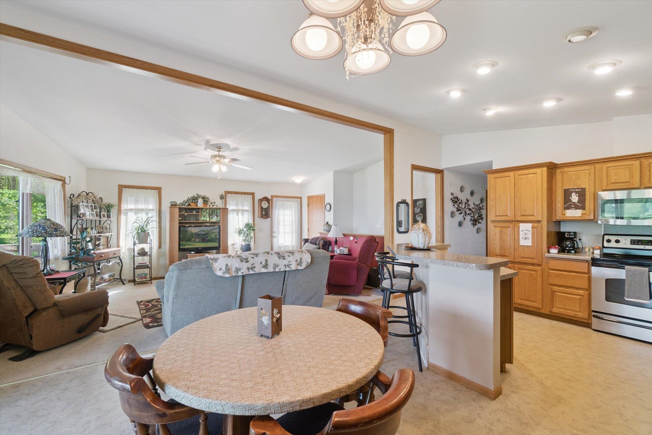 W954 Spring Grove Road Ripon, WI 54971 - Photo 16 of 57