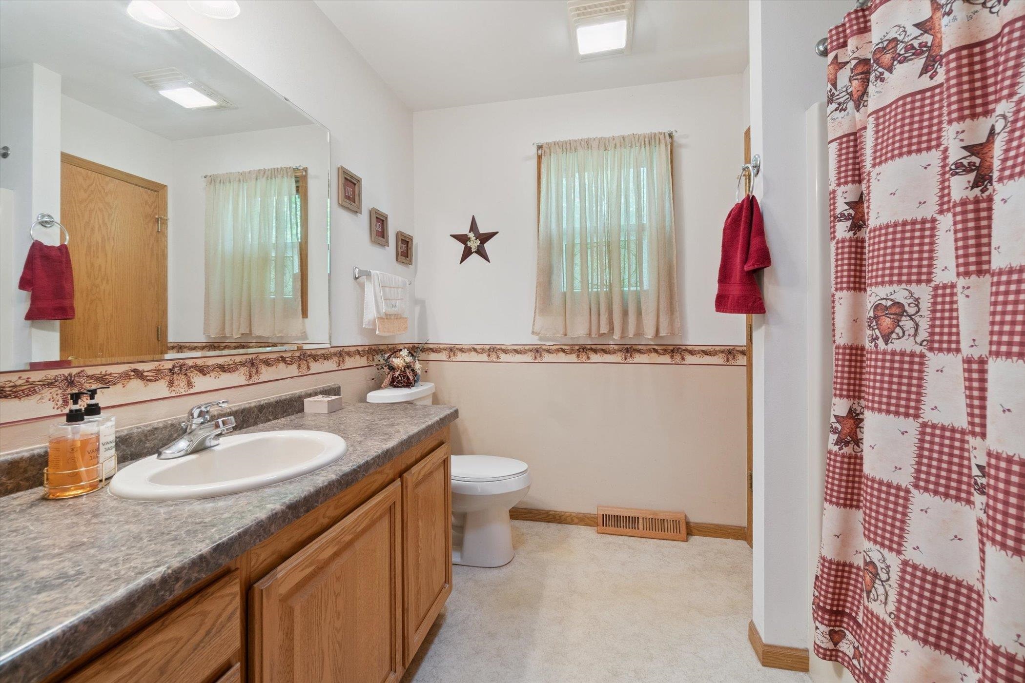 W954 Spring Grove Road Ripon, WI 54971 - Photo 21 of 57