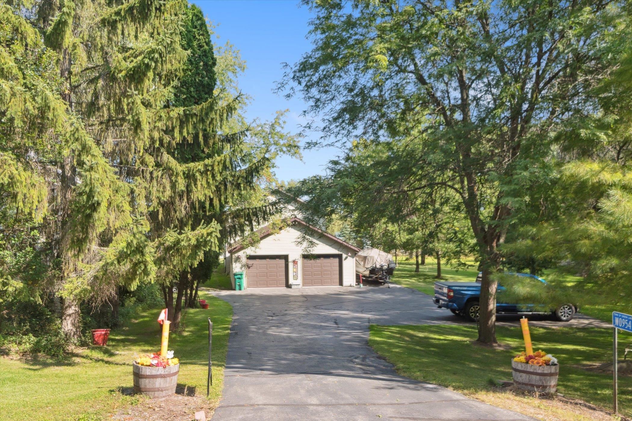 W954 Spring Grove Road Ripon, WI 54971 - Photo 44 of 57