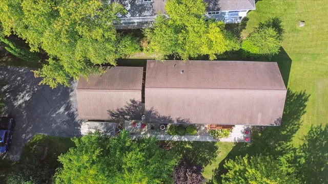 $950,000 | W954 Spring Grove Road, Ripon, WI 54971