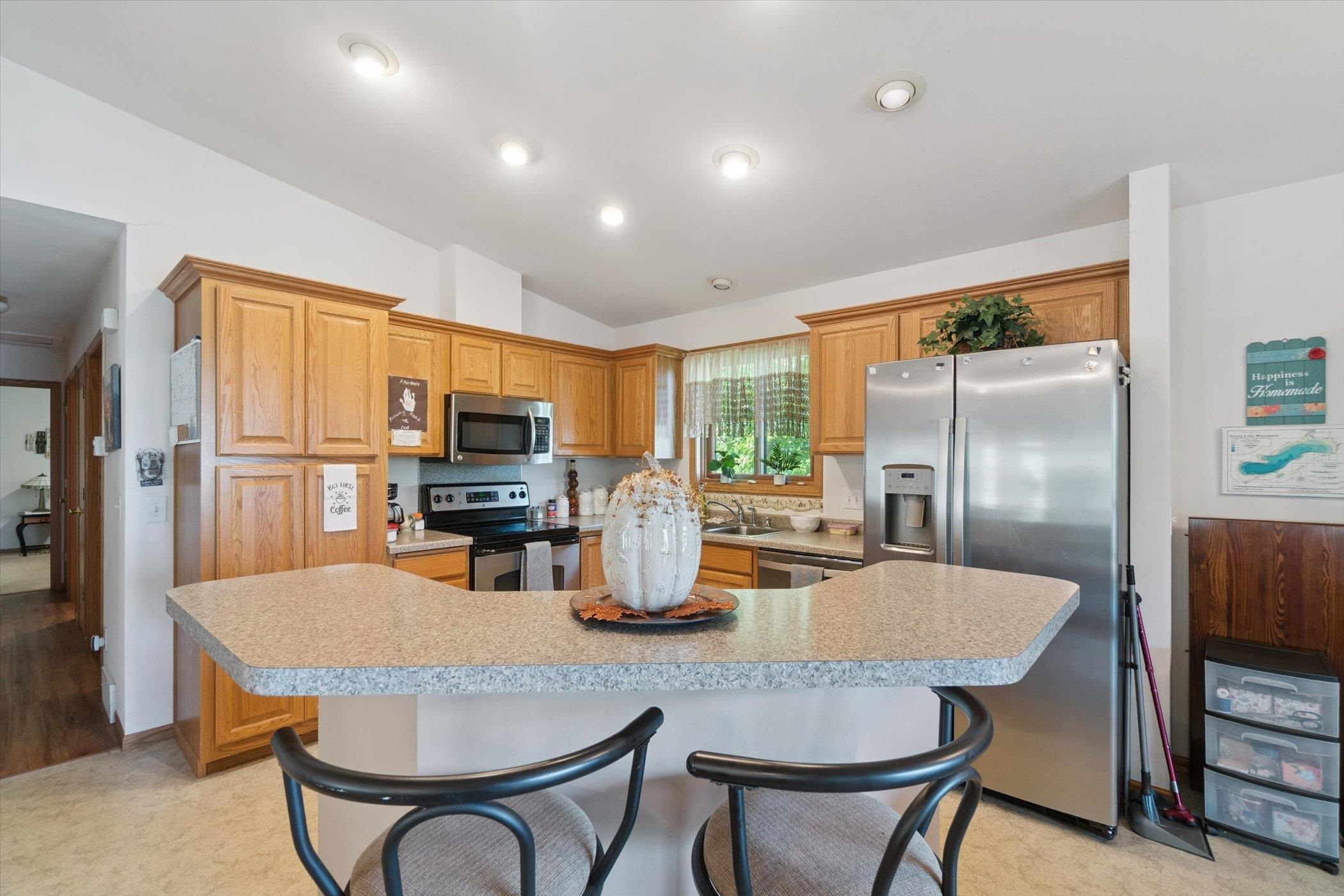 W954 Spring Grove Road Ripon, WI 54971 - Photo 7 of 57