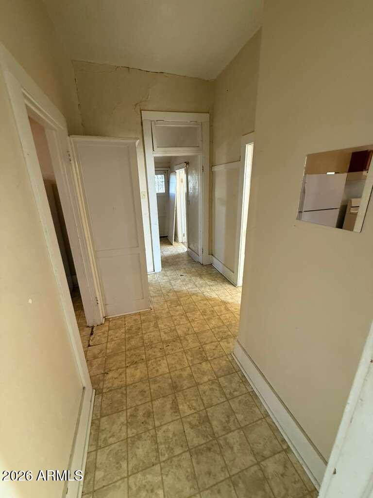 1014 East 14th Street Douglas, AZ 85607 - Photo 15 of 38 a view of a hallway