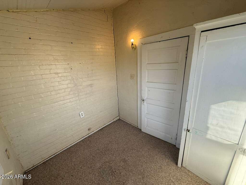 1014 East 14th Street Douglas, AZ 85607 - Photo 27 of 38 a view of an empty room