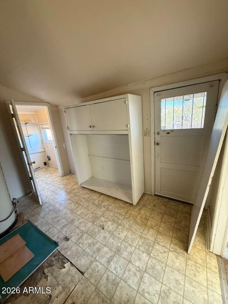 1014 East 14th Street Douglas, AZ 85607 - Photo 29 of 38 a view of empty room