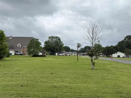 $50,000 | 437 Magnolia Drive, Jennings, LA 70546