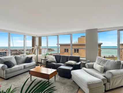 $339,000 | 655 West Irving Park Road, Unit 2302, Chicago, IL 60613