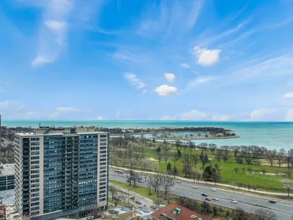 $339,000 | 655 West Irving Park Road, Unit 2302, Chicago, IL 60613