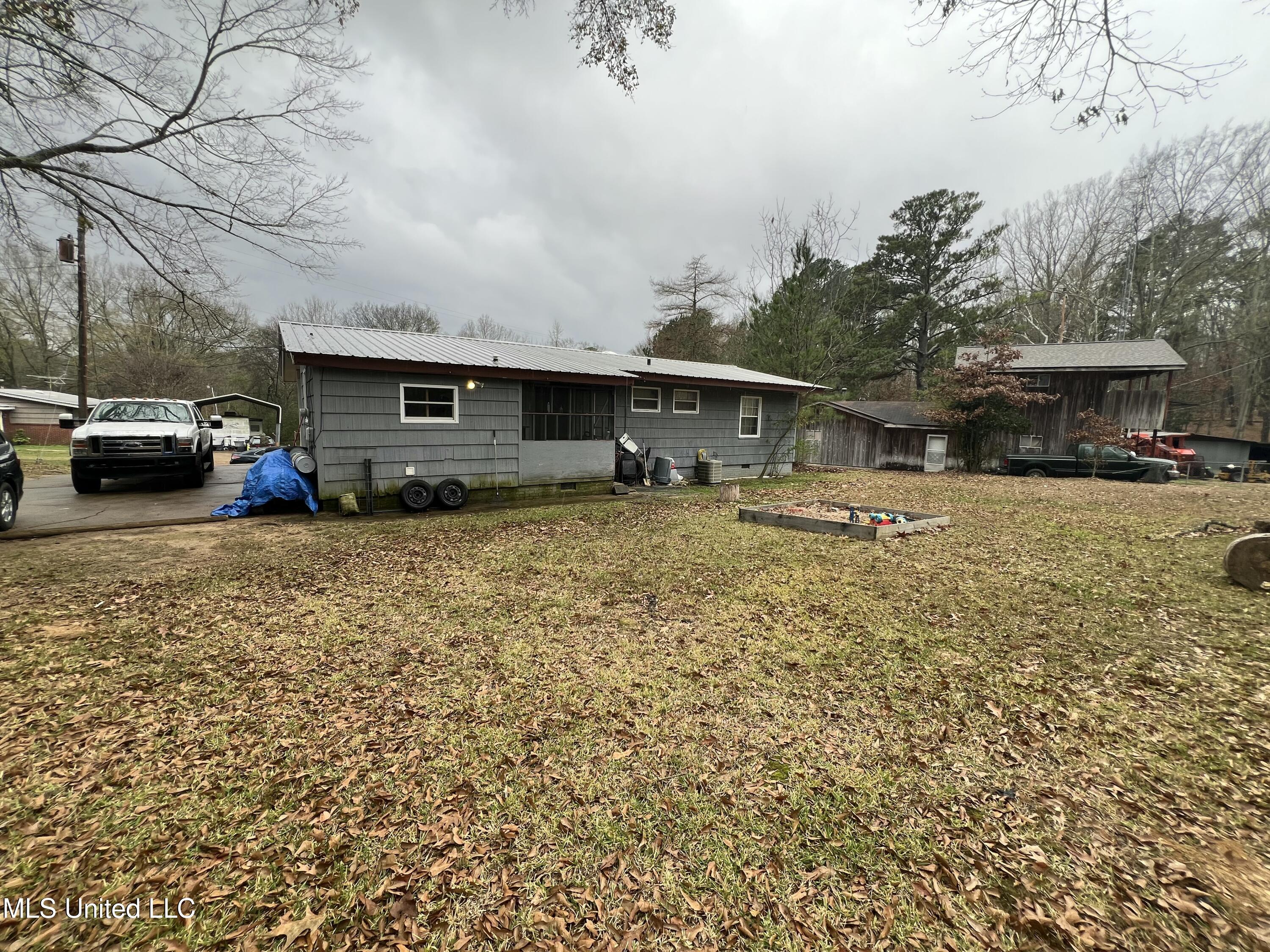 130 Rebel Circle Jackson, MS 39212 - Photo 10 of 12 Backyard