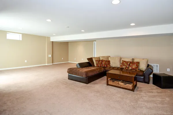 $850,000 | 16323 Boatswain Circle, Woodbridge, VA 22191