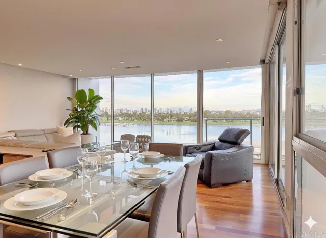$3,950,000 | 1810 Avenida Del Mundo, Unit 503, Coronado, CA 92118
