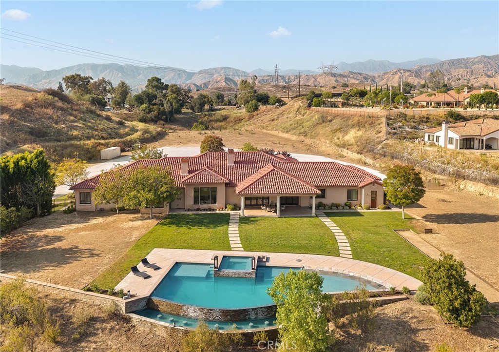 10727 West Stallion Ranch Road Shadow Hills, CA 91040 - Photo 36 of 43