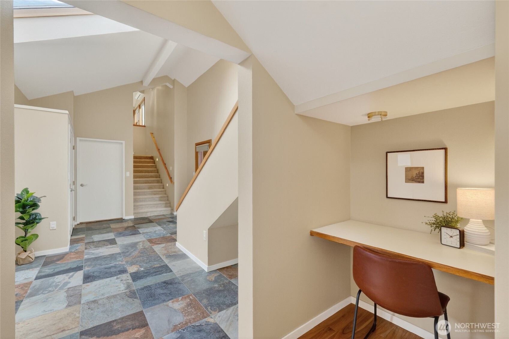 270 Shallow Shore Road Bellingham, WA 98229 - Photo 13 of 40
