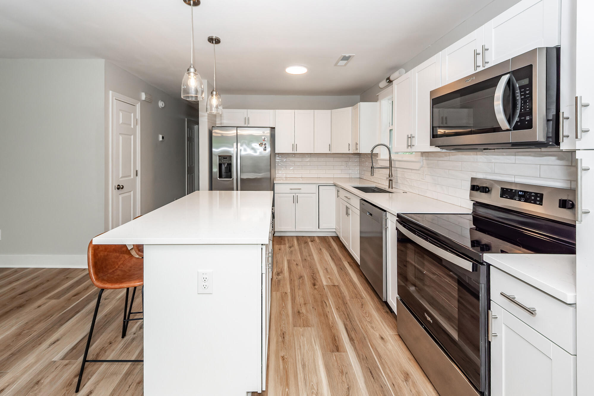 8 Teaneck Road Goose Creek, SC 29445 - Photo 11 of 35 11