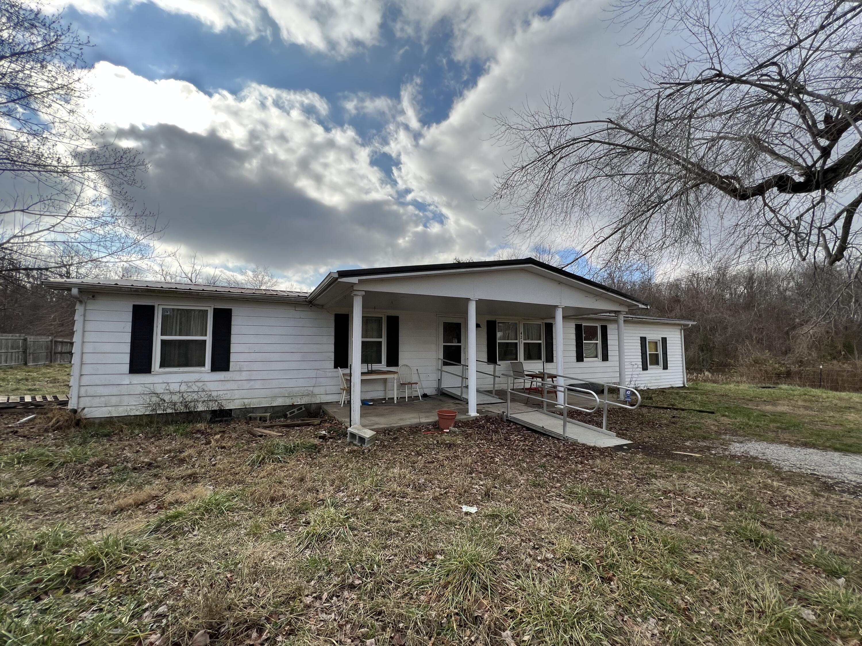 421 Angel Road Berea, KY 40403 - Photo 1 of 45 EE1AD415-22E1-40C0-AF4F-FA8B241D7699