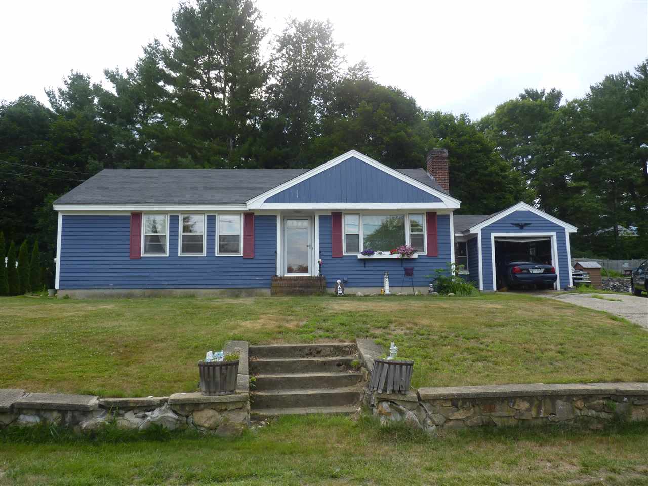 27 Riverside Drive Dover, NH 03820 - Photo 1 of 1