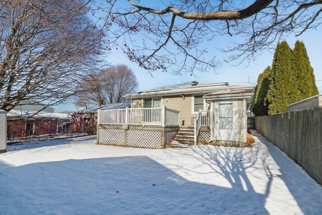 475 Ludlow Street Fall River, MA 02721 - Photo 27 of 33 Gallery Image 27