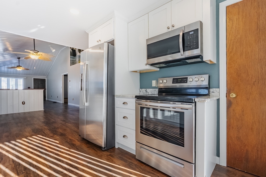 475 Ludlow Street Fall River, MA 02721 - Photo 8 of 33 Gallery Image 8