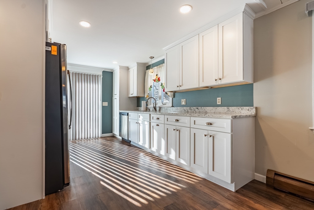 475 Ludlow Street Fall River, MA 02721 - Photo 9 of 33 Gallery Image 9