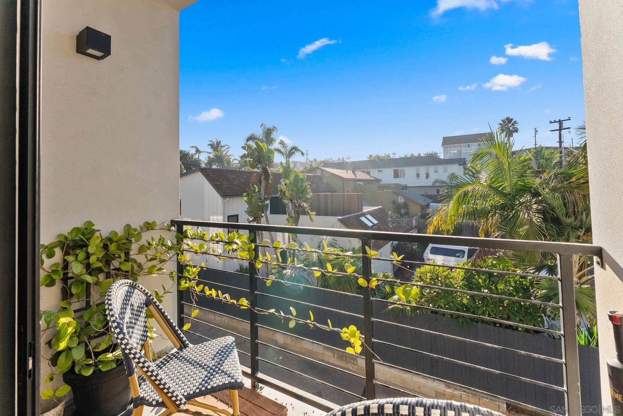 768 North Coast Highway 101 Encinitas, CA 92024 - Photo 19 of 68