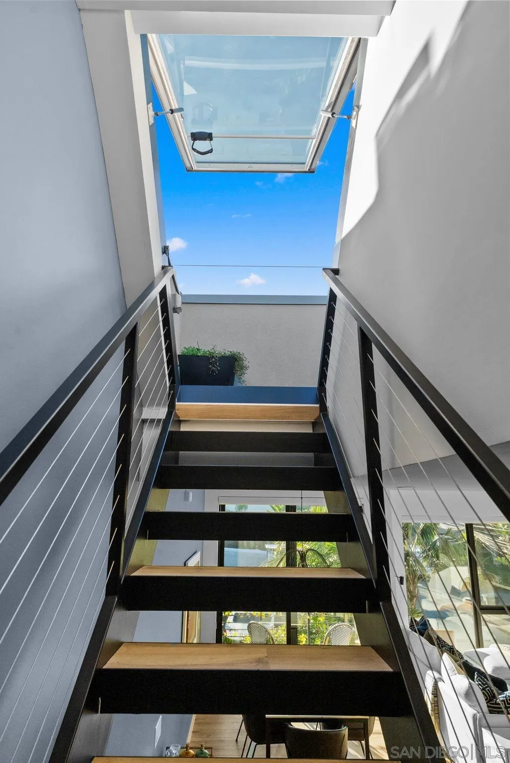 768 North Coast Highway 101 Encinitas, CA 92024 - Photo 22 of 68