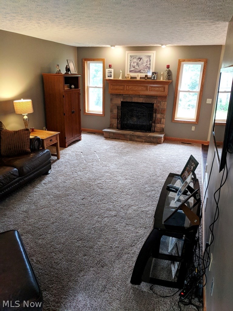 4091 Baird Road Stow, OH 44224 - Photo 6 of 35 Gallery Image 6