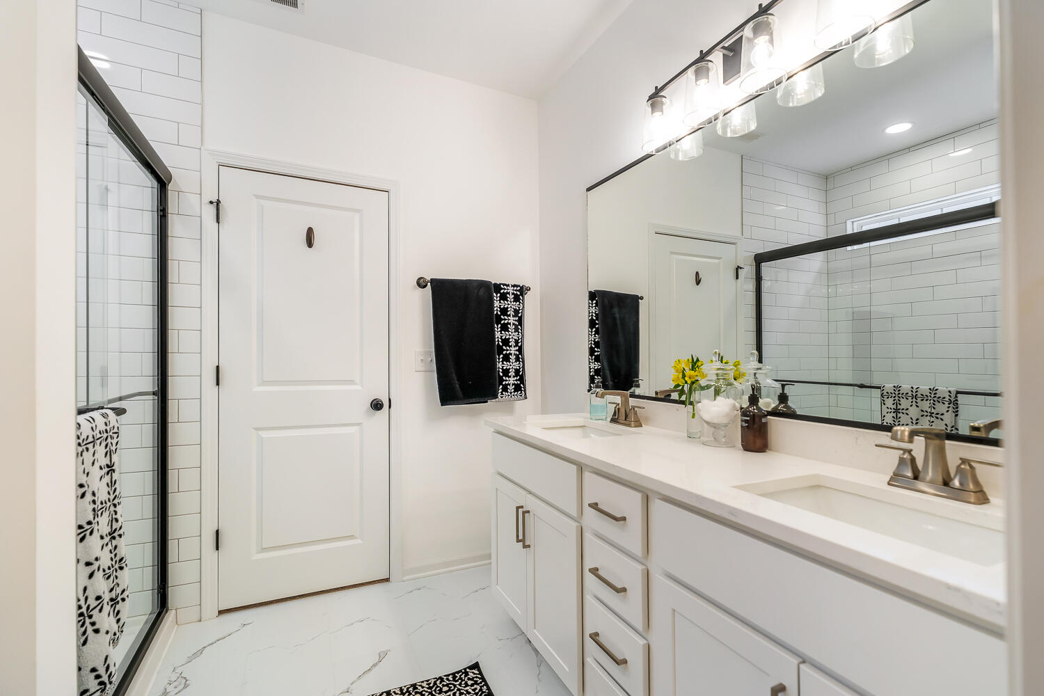 709 Verdano Terrace Crown Point, IN 46307 - Photo 30 of 39 1500x1000