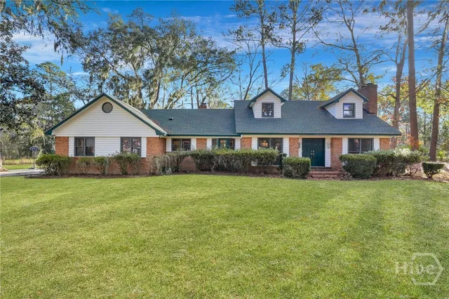 $2,800 | 15 Coffee Woods Drive, Savannah, GA 31419