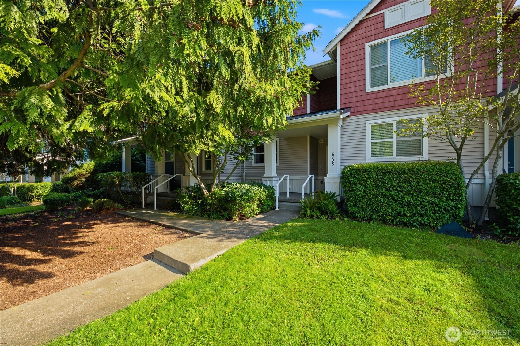 2908 Southwest Raymond Street Seattle, WA 98126 - Photo 1 of 27 Gallery Image 1