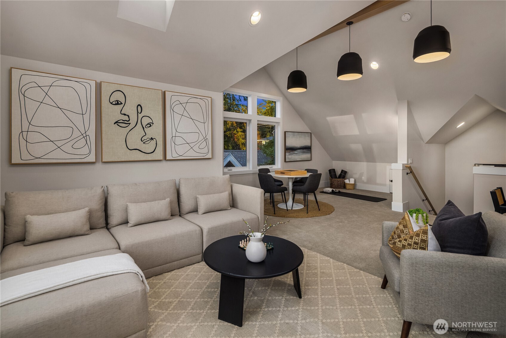 2512 Northeast 68th Street Seattle, WA 98115 - Photo 21 of 27