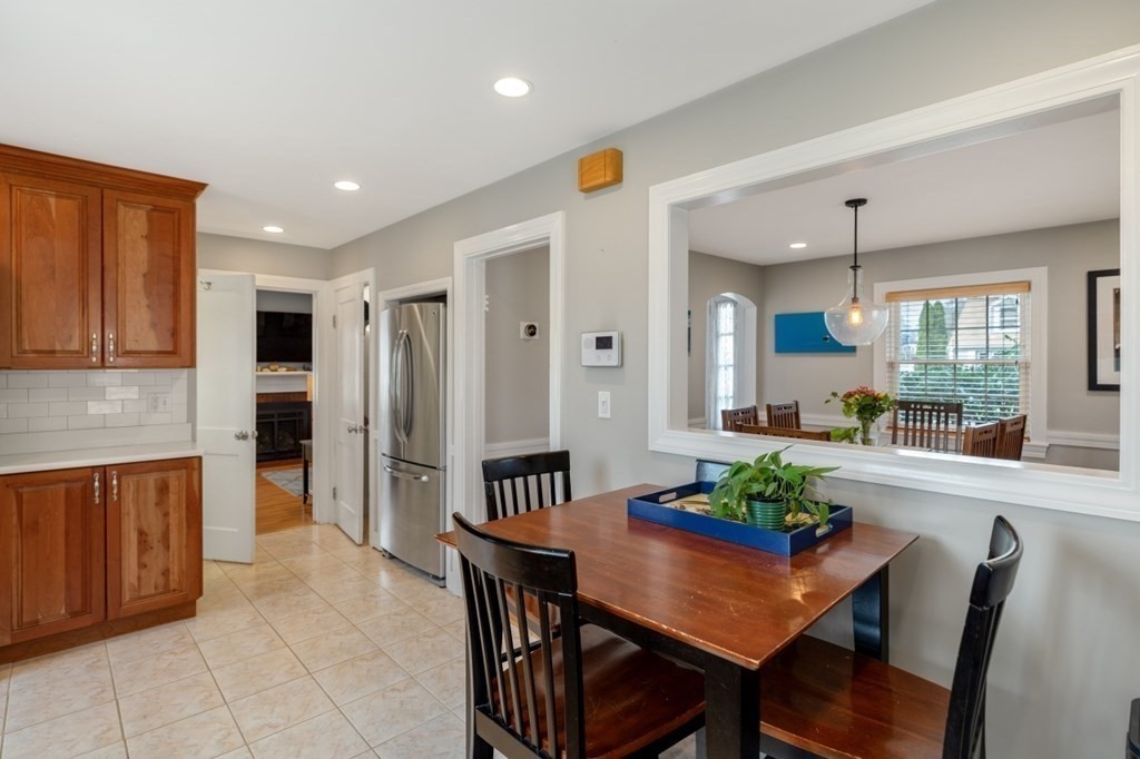 19 Valentine Road Framingham, MA 01702 - Photo 6 of 42 Gallery Image 6