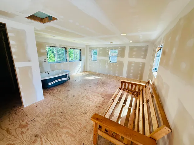 $218,000 | 643 Sunset Road, Deer Isle, ME 04627