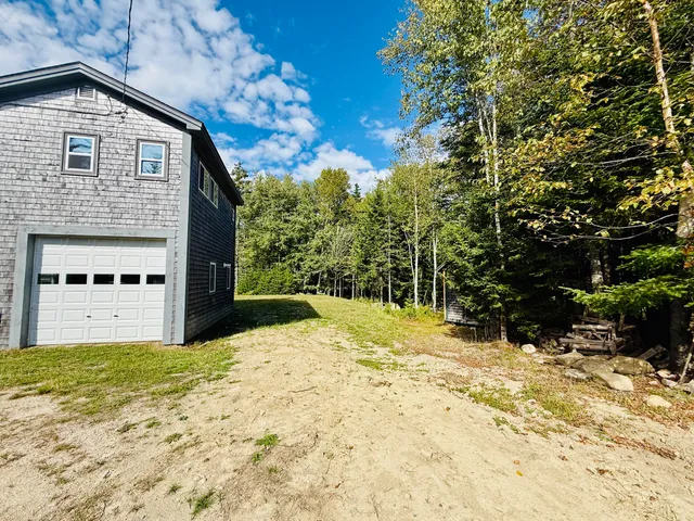 $218,000 | 643 Sunset Road, Deer Isle, ME 04627