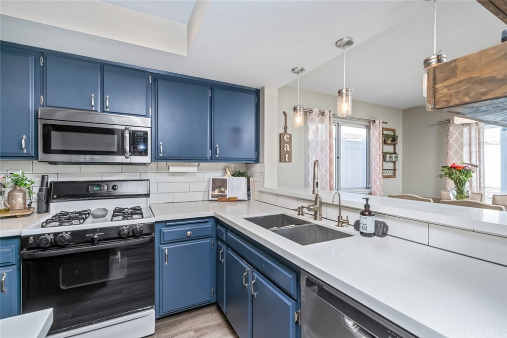 6730 Hampton Court Chino, CA 91710 - Photo 11 of 37