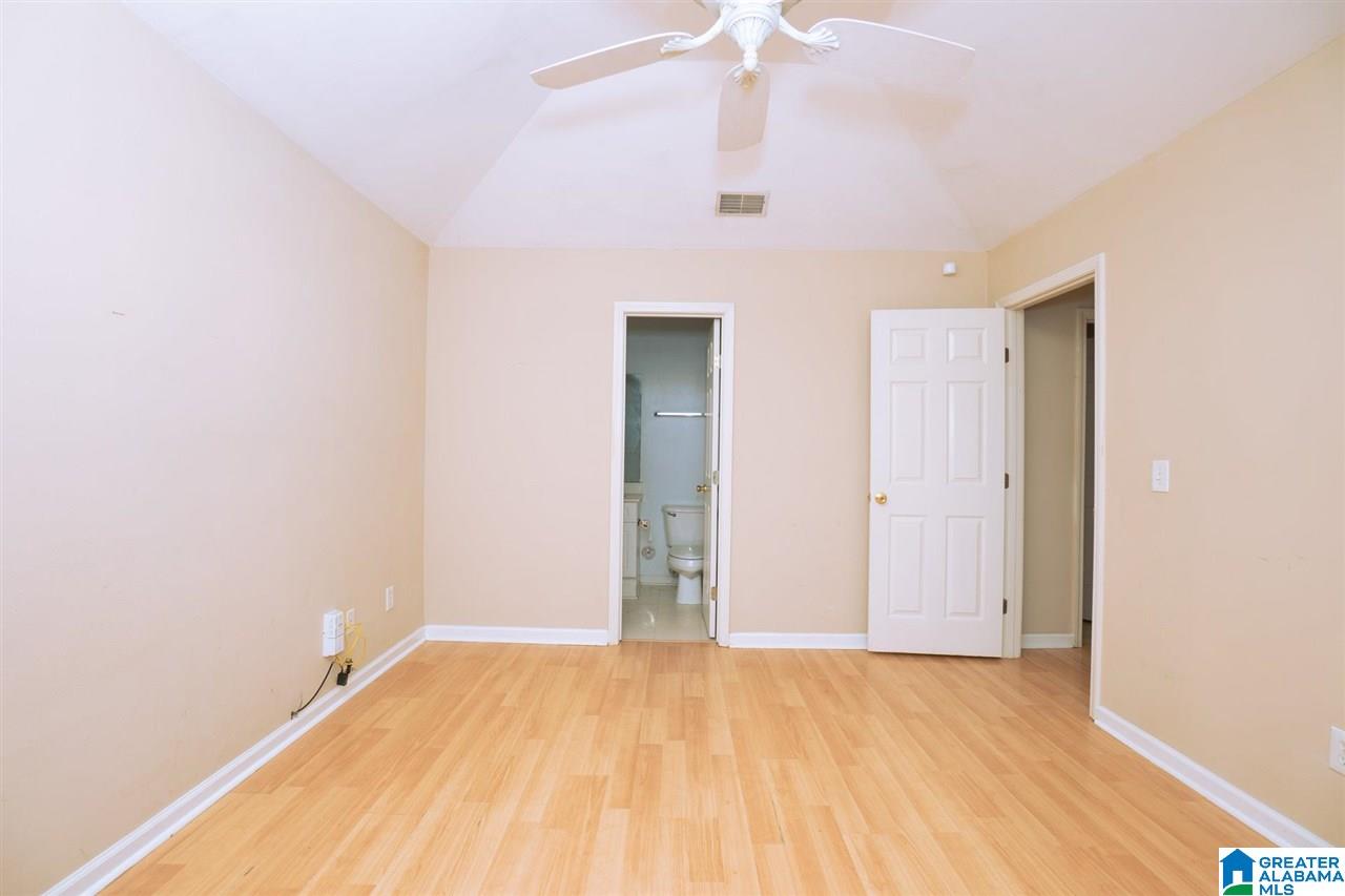 536 Walker Road Pelham, AL 35124 - Photo 11 of 21