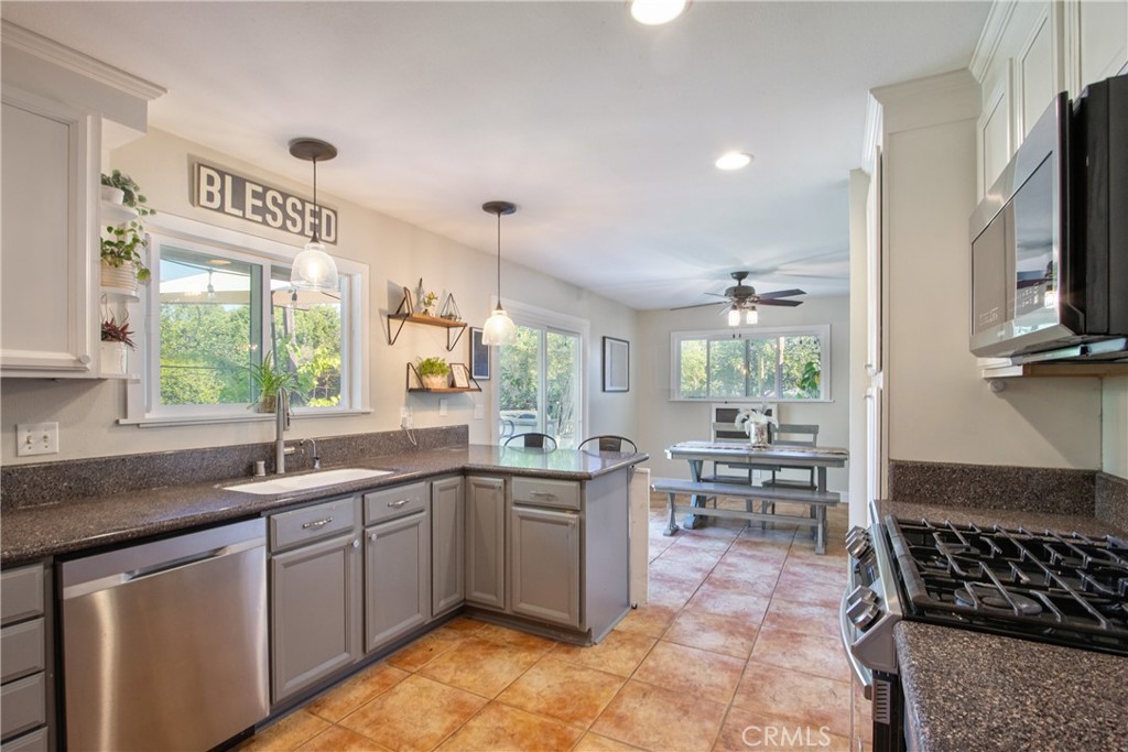 1549 McDonald Road Fallbrook, CA 92028 - Photo 18 of 62