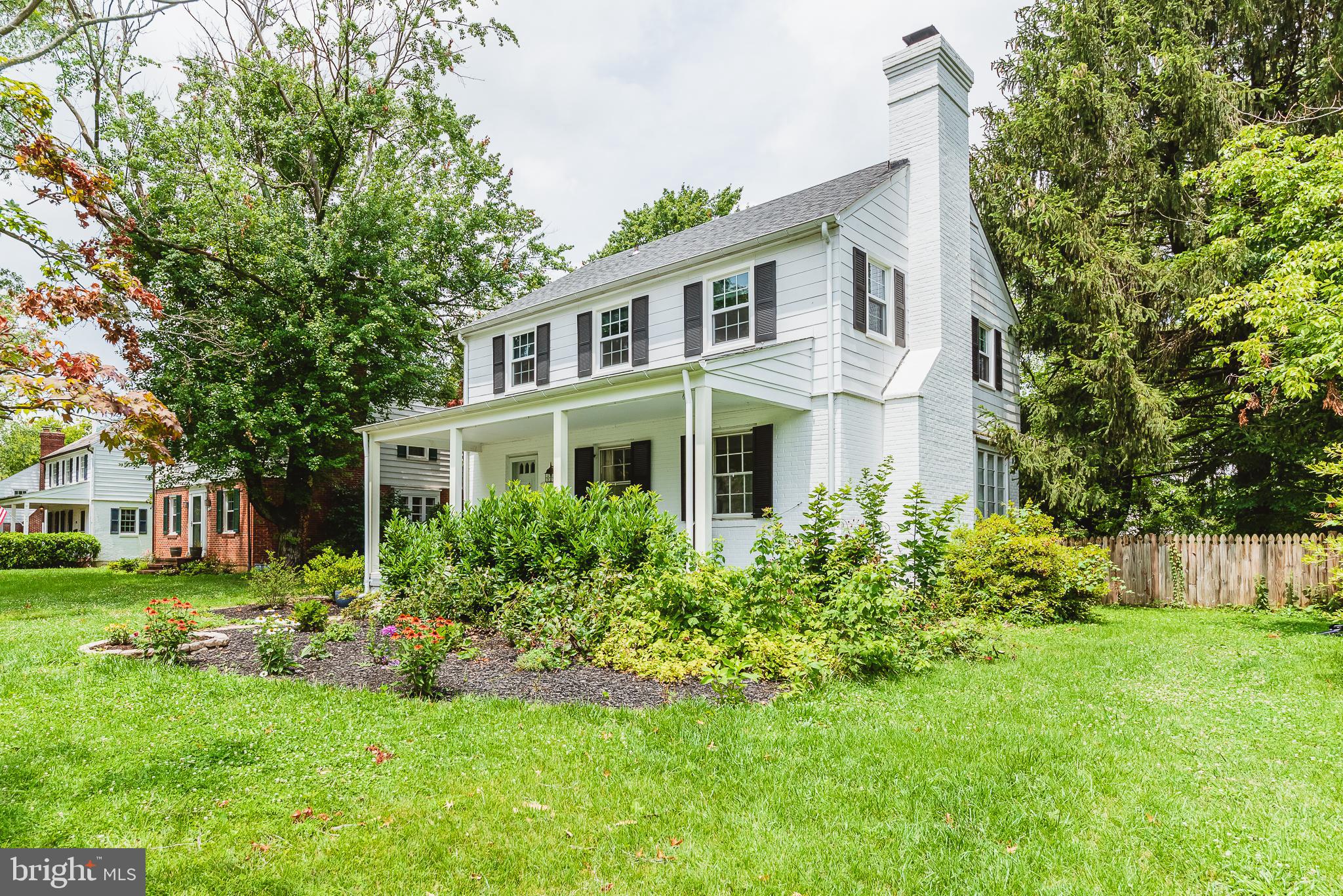 112 Cedarcroft Road Baltimore, MD 21212 - Photo 4 of 51