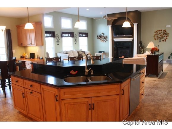 2105 Harbor Landing Springfield, IL 62712 - Photo 11 of 23