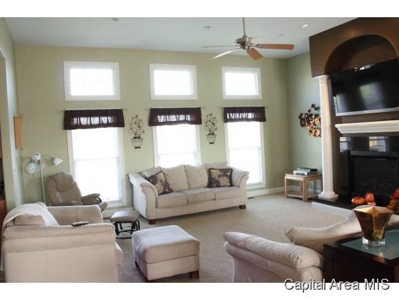 2105 Harbor Landing Springfield, IL 62712 - Photo 5 of 23