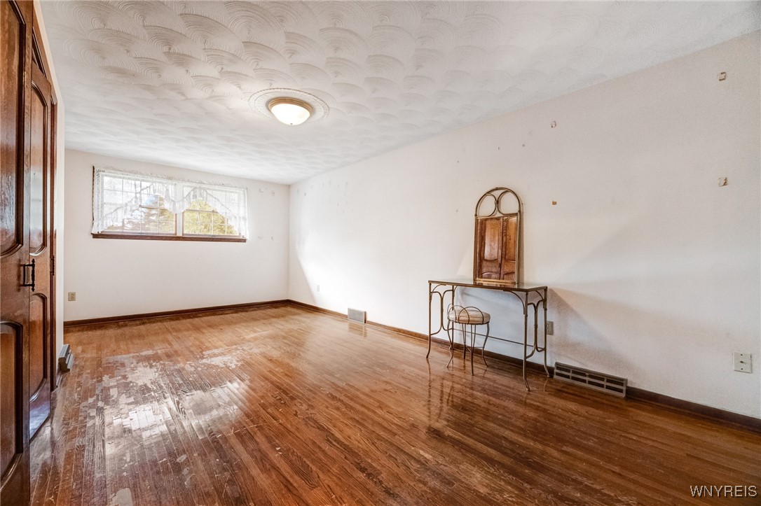 859 The Circle Lewiston, NY 14092 - Photo 39 of 50