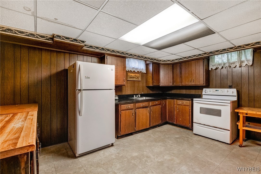 859 The Circle Lewiston, NY 14092 - Photo 47 of 50