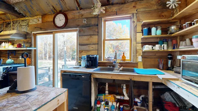 $225,000 | 167 East Oxford Road, Oxford, ME 04270