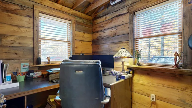 $225,000 | 167 East Oxford Road, Oxford, ME 04270