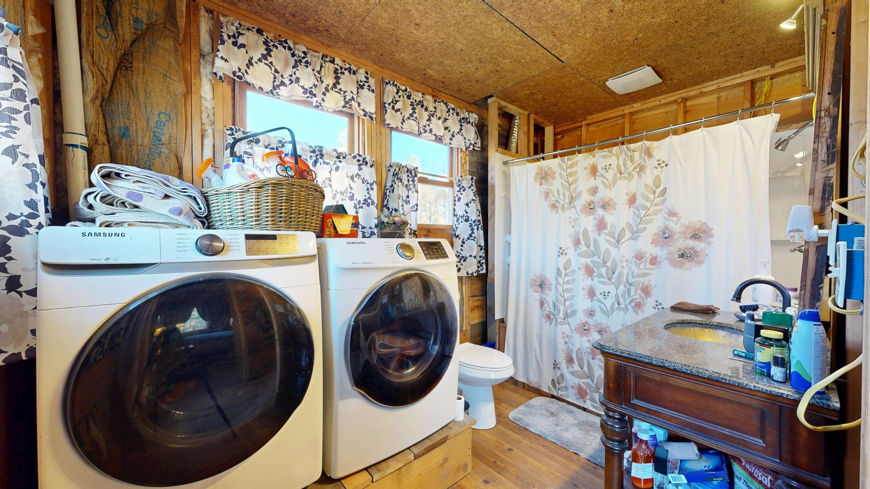 167 East Oxford Road Oxford, ME 04270 - Photo 21 of 55 167-East-Oxford-Road-10262025_150900