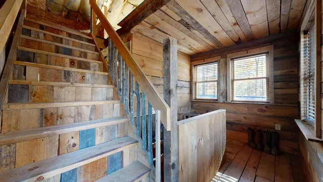 $225,000 | 167 East Oxford Road, Oxford, ME 04270