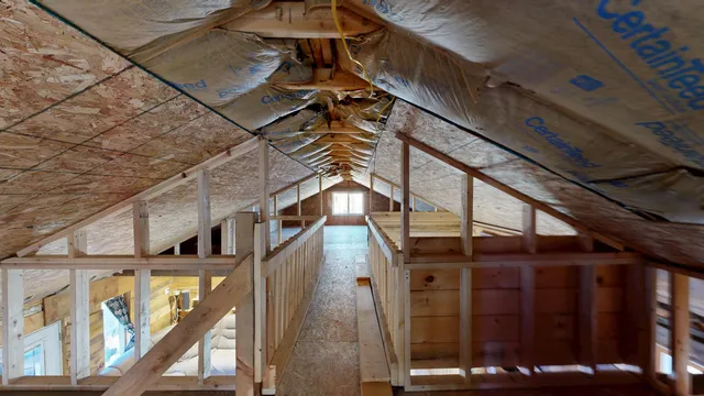 $225,000 | 167 East Oxford Road, Oxford, ME 04270