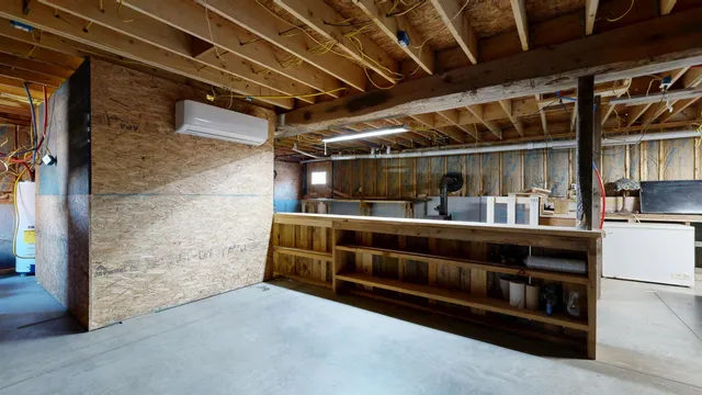 $225,000 | 167 East Oxford Road, Oxford, ME 04270