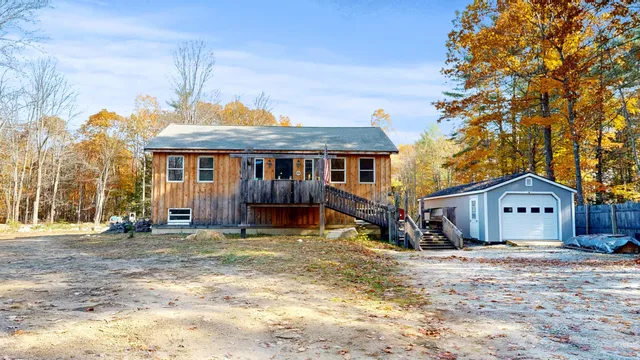 $225,000 | 167 East Oxford Road, Oxford, ME 04270
