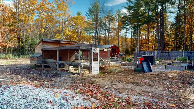 $225,000 | 167 East Oxford Road, Oxford, ME 04270