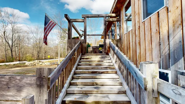 $225,000 | 167 East Oxford Road, Oxford, ME 04270