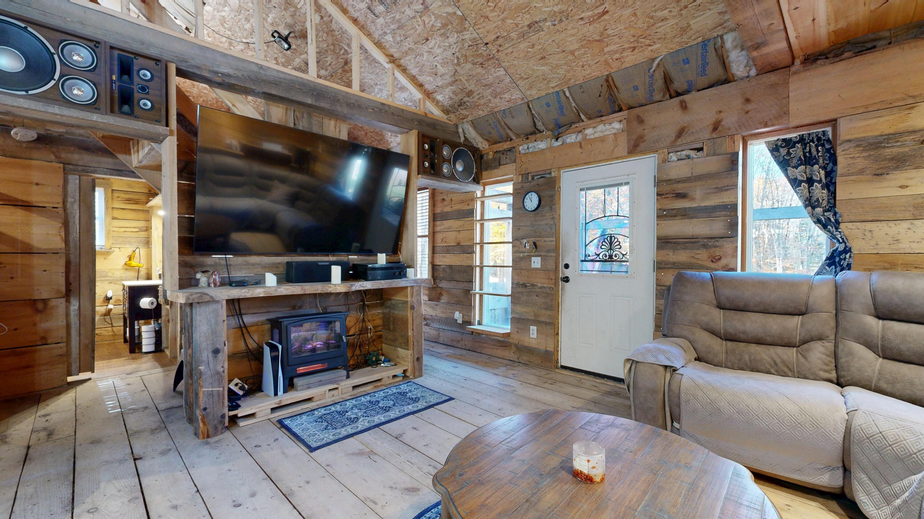 167 East Oxford Road Oxford, ME 04270 - Photo 8 of 55 167-East-Oxford-Road-10262025_145814